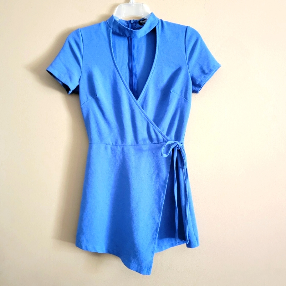 Fashion Nova Short Sleeve Short Romper SMALL